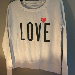 VICTORIA SECRET WHITE PULLOVER WITH LOVE DESIGN